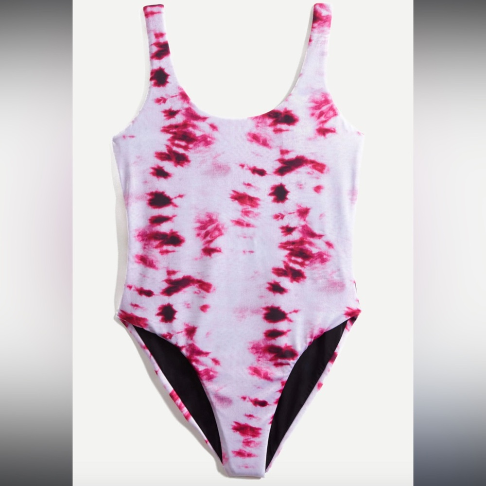 Terez Raspberry Tie Dye One Piece Swimsuit size Medium